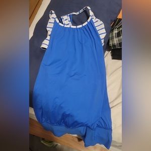 Lululemon tank with built in sports bra size 8